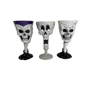 Vintage Skeleton Skull Molded Plastic Goblet Cup Set Of 3 Halloween Decoration